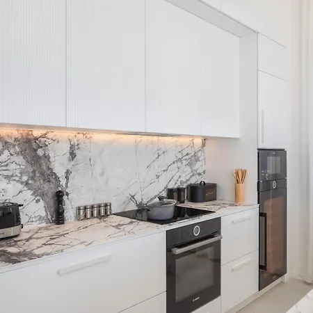 Luxury Sea Idea With Outdoor Swimming Pool In Okrug Gornji -