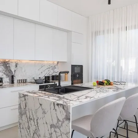 Villa Luxury Villa Sea Idea With Private Pool & Jacuzzi On Ciovo Near Trogir Traù