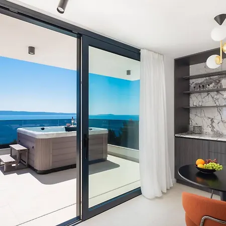Luxury Sea Idea With Private Pool & Jacuzzi On Ciovo Near Villa Trogir